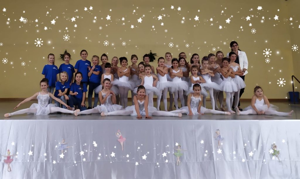 Weihnachtsfeier Balettgruppe & Blaubären